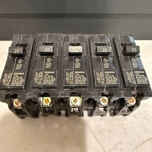 Siemens Circuit Breaker 20 Amp 1 Pole Black Excellent B120HH Type HBL 5 Pack